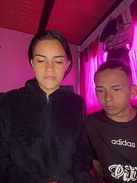 bliinkii_and_luka_'s Live XXX Chat