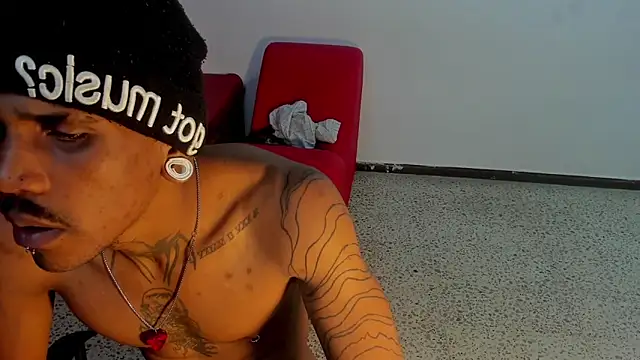 raven__crow – Kamerová šou