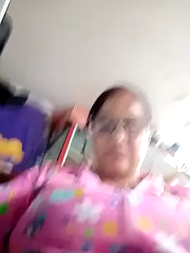 Edged_Hot69 Webcam-Show