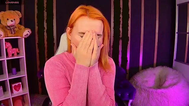 AliceBYKiss' Live XXX Chat