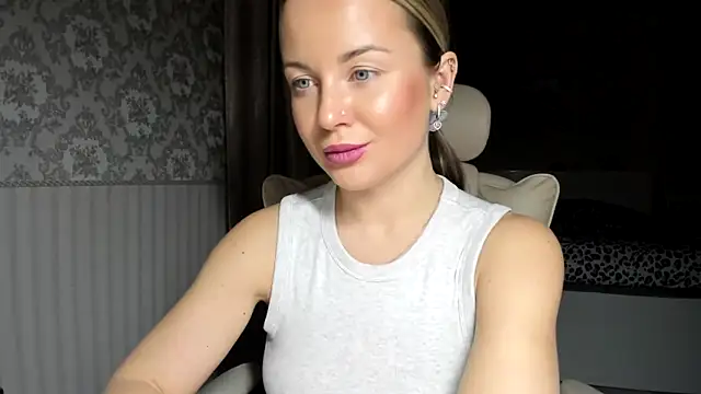 jennifer838 ওয়েবক্যাম শো