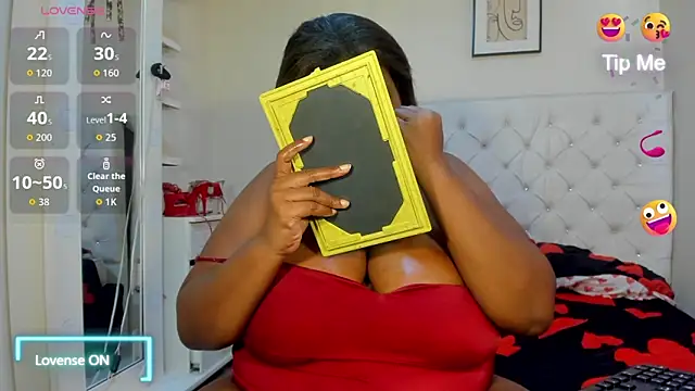 MelaniSaez's Live XXX Chat