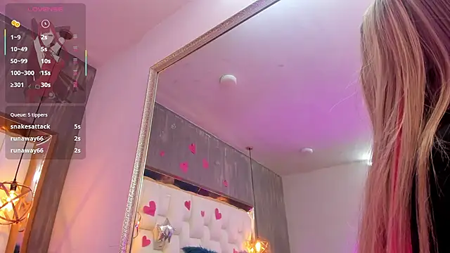 Foxxy_Doll Chat XXX live