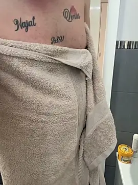 Arabxlyoung 现场XXX聊天