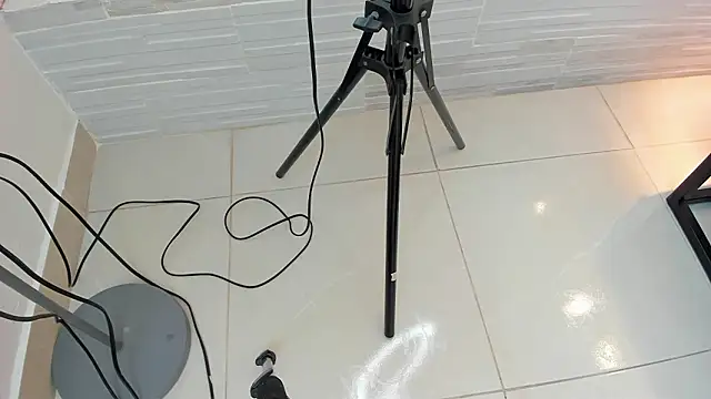 sasha_wayne's Live XXX Chat