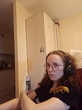 Andrina_Drew Adlı Modelin Web Kamerası Şovu