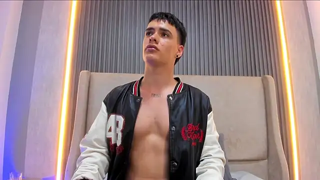 BenitoSaenz 即時 XXX 聊天