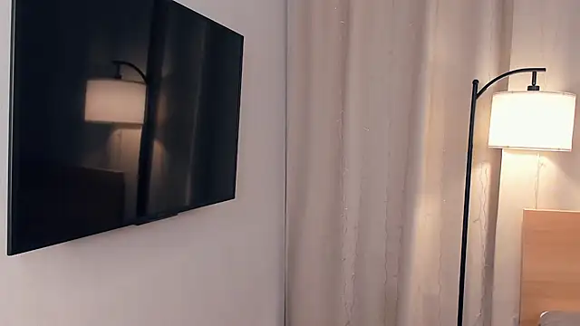 LelahLat Webcam-Show