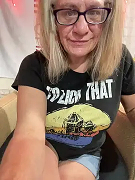 TrenaAnne Show Webcam