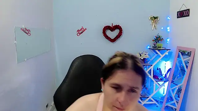 victoria_jones Obrolan Langsung XXX