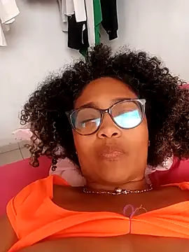 BiiancaEstradaa's Live XXX Chat