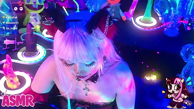 LaytonBox: онлайн-секс-чат