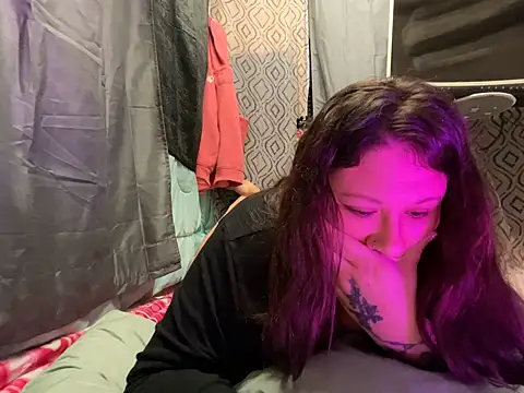 JizzyJazzunleashed webcam show