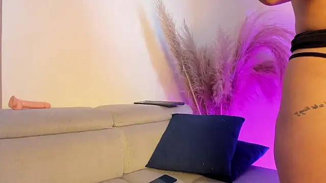 Farah_StoneのライブXXXチャット