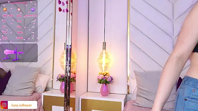 Czat XXX na żywo – Flor_delunaa