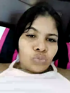 QueenLatinaMistress Obrolan Langsung XXX