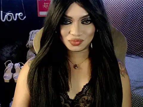 xxXMissCessXxx 网络视讯表演