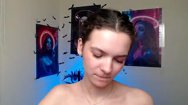 _SusieSu_ – Naživo XXX chat