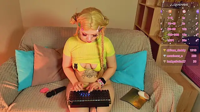 Chat XXX en directo de Waifu_Ketrin