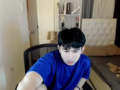 davincihugecock's Live XXX Chat