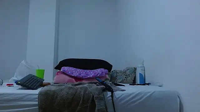 isabel_24_gil Live XXX-Chat