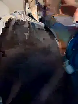 Helena_Karel Pertunjukan Webcam