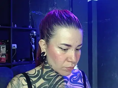 Pandora_9666 – Live XXX-chat