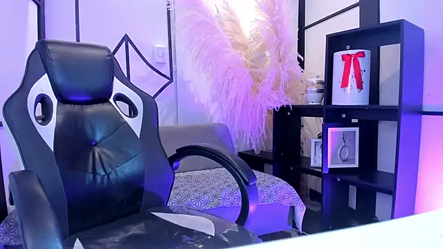 GemmaBrown Chat XXX in diretta