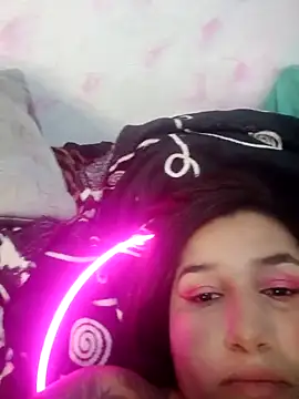 nicolpaola webcam show