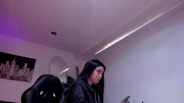 Meghan320 live XXX chat