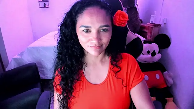 rayza_mature_154's Live XXX Chat