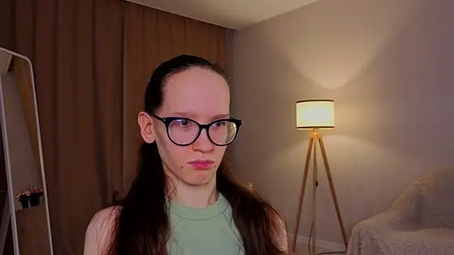 BettyBrowni: απευθείας συνομιλία ΧΧΧ