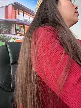 LIZ-06_ Live XXX-chat