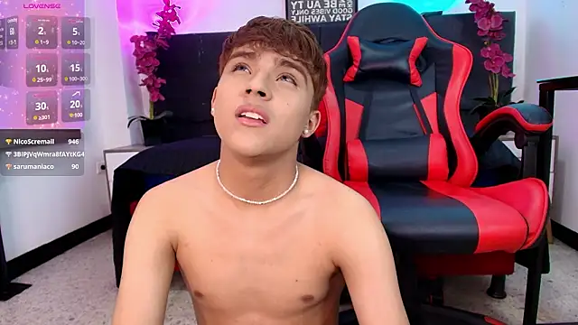 Lucass_love élő XXX-chatje