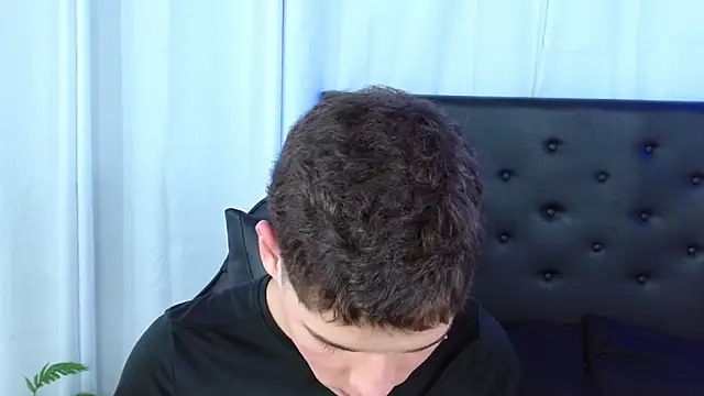 Chat XXX en directo de Mattass18