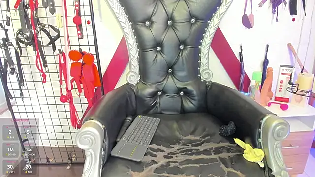 Danna-Rouse Chat XXX live