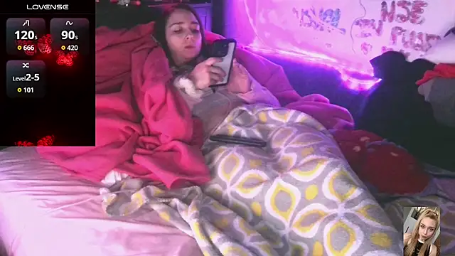 Blondiewithanass Chat XXX live