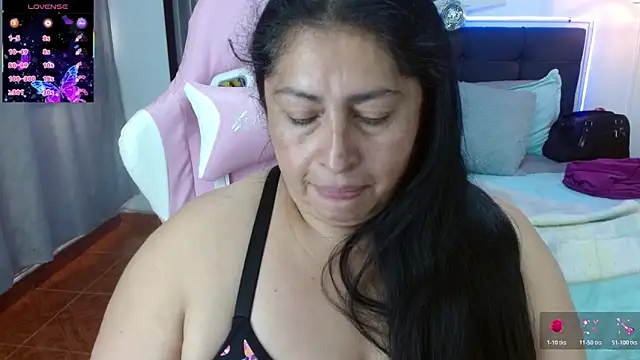 Keyla01_ Adlı Modelin Canlı XXX Sohbeti