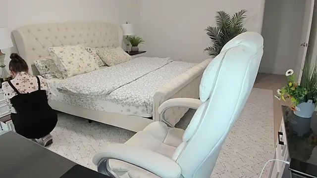 Vika73's Webcam Show