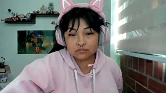 Shaddycute_'s Live XXX Chat