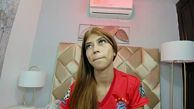 دردشة Thalya_Adams الجنسية المباشرة