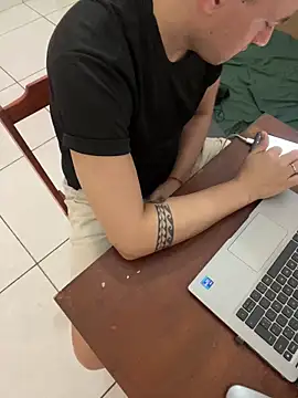 Jeff_pepper élő XXX-chatje