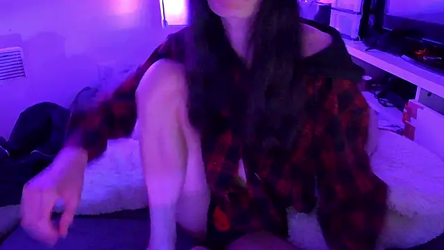 Chat +18 de CeriseLapine ao vivo