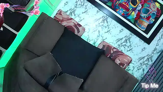 sexybigcum_'s Live XXX Chat