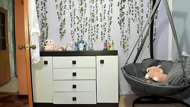 Yoonhee_ki's Live XXX Chat