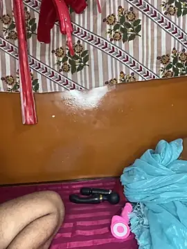 CUTI-NAINA's Webcam Show