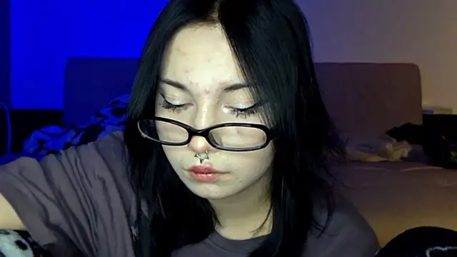 Goth_cute – Naživo XXX chat