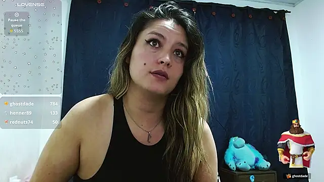 Madelheine's Live XXX Chat