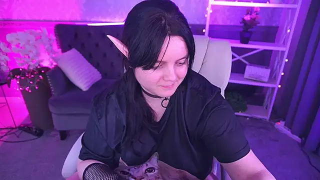 LittleShyy: απευθείας συνομιλία ΧΧΧ