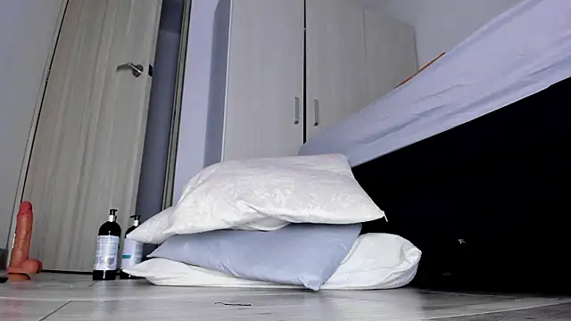 Skarleth69 Chat XXX in diretta